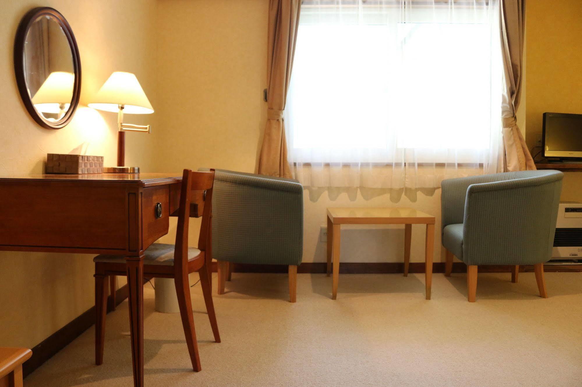 Petit Hotel Enchante Hakuba Eksteriør bilde